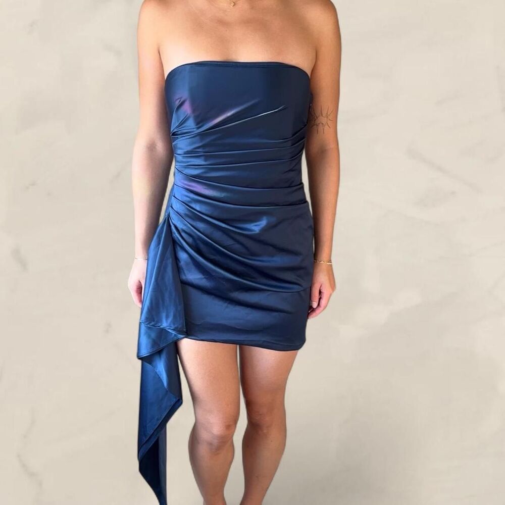 Babyboo blue Leoni mini dress strapless asymmetrical NEW size small